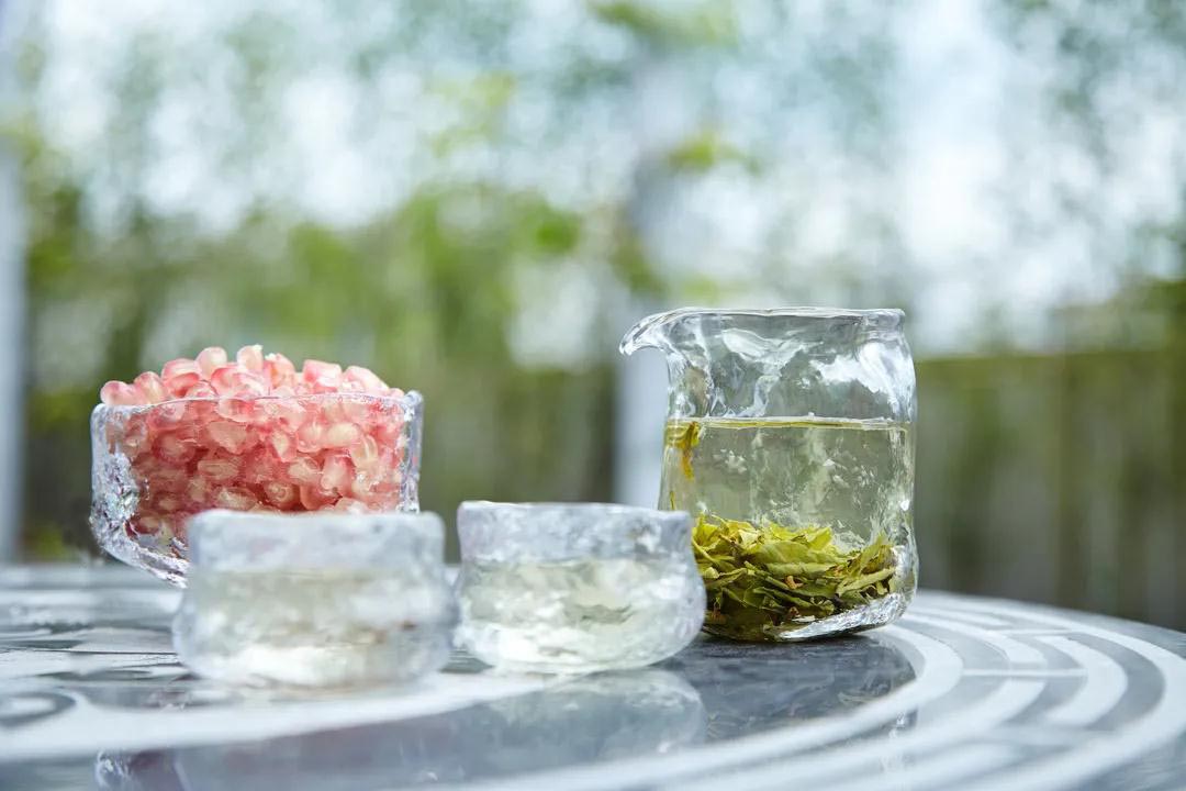 Do not brew these teas with boiling water!