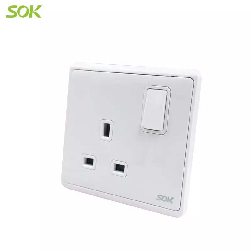 13A 250V Single Pole Switched BS Socket Outlets with Neon 1 Gang White