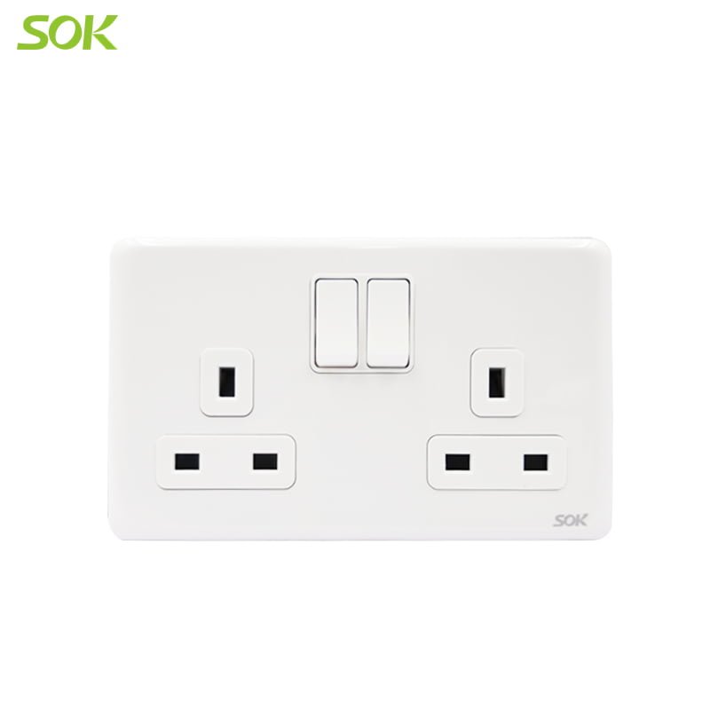 Double D/P Switched 13A BS Power Outlets